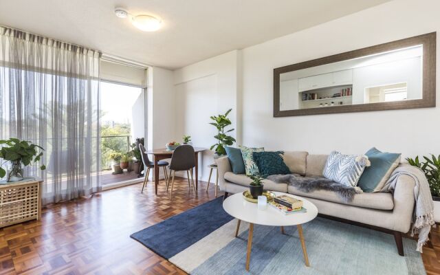 One Bedder Close To Potts Point And Sydney Cbd