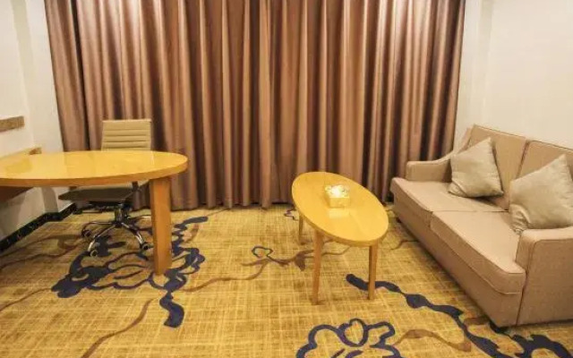 Huayi Hotel