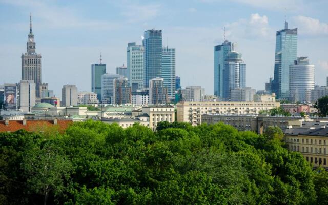 Studio Panorama - Night and Day