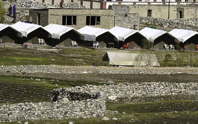 Wonderland Tourist Camp