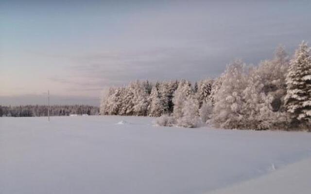 Arctic Circle Home