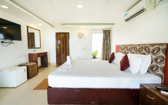 Shelter Beach Resort