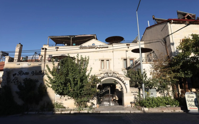Rose Valley Hotel