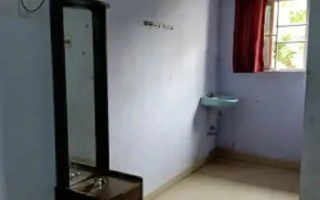 Sanjay Guest House by OYO Rooms