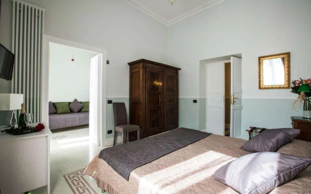 Art Nouveau Roma Colosseo Suite