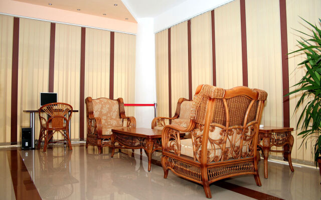 Hotel Denisa Otopeni