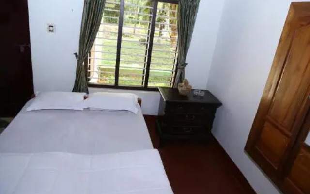 Aqualillies Home Stay