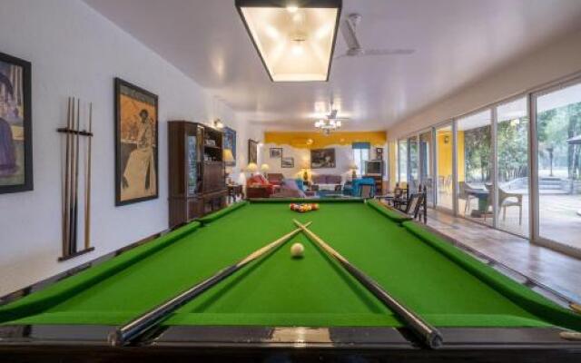 The Hideout by Vista Rooms