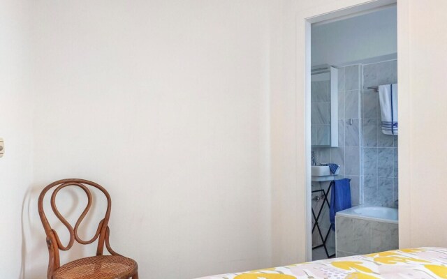 Beautiful Apartment in Oostende With Wifi and 1 Bedrooms