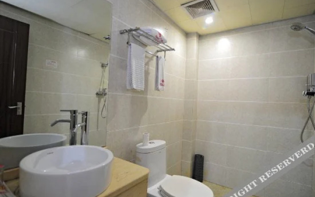 Wutongshu Business Hotel