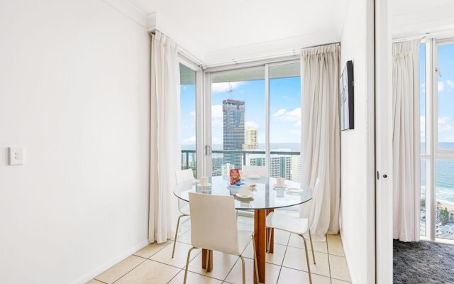 Chevron Renaissance - Q Stay