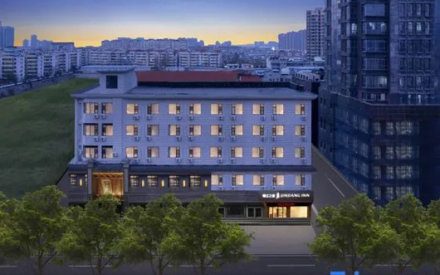 Jinjiang Hotel (Kaifeng Jinming Square Bianliang Xiao Songcheng) – Exterior – Kaifeng