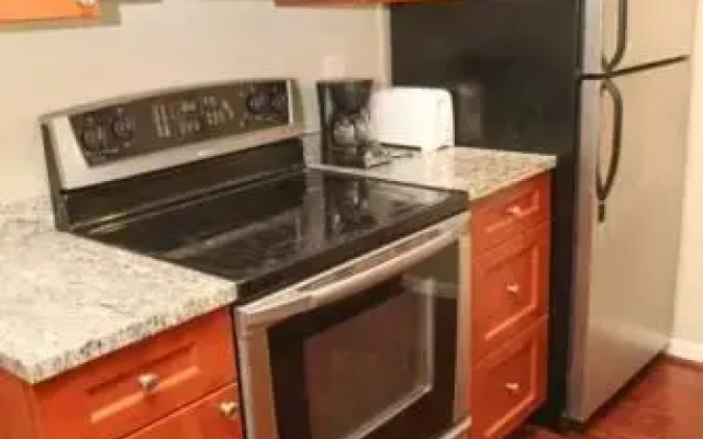Luxury 2 Bedroom By Rittenhouse