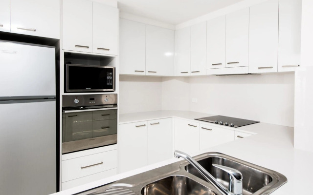 Paradise Centre Apartments