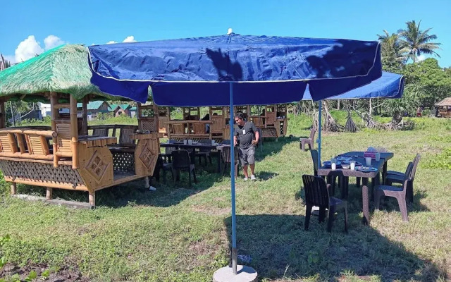 The Waves at Socorro Baler- Hotel A