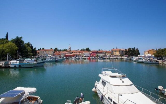 Al Porto Suites