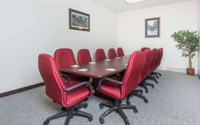 Ramada by Wyndham Strasburg/Shenandoah Valley