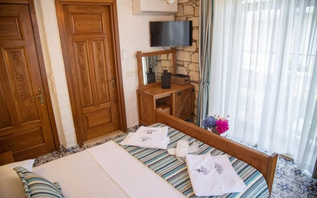 Stone Garden Tas Hotel