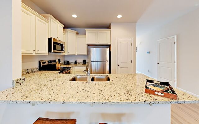 Shadow Lake - 3 Br Townhouse