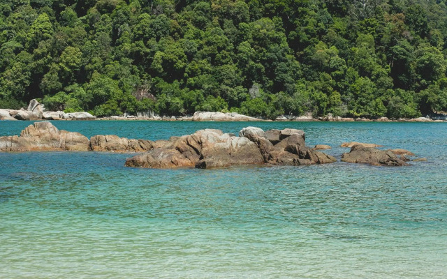 Anjungan Beach Resort