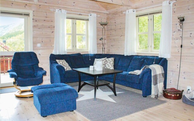 Amazing Home in Sogndal With 4 Bedrooms and Wifi