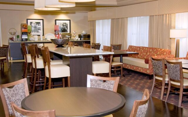 Hampton Inn Corydon