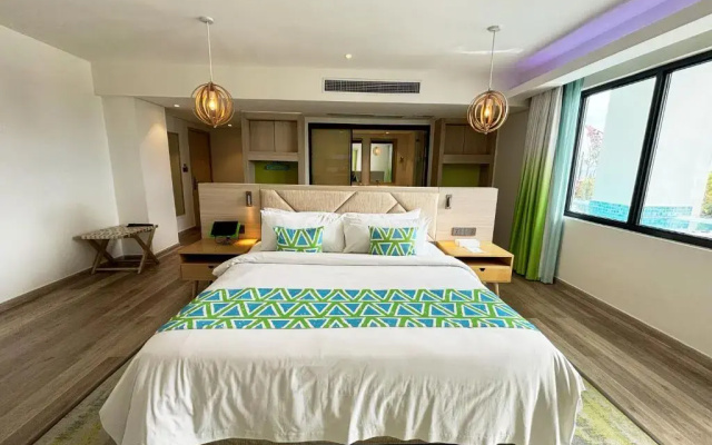 Lime Resort Manila