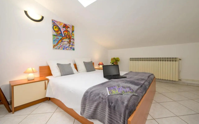 Apartments Silvana 132