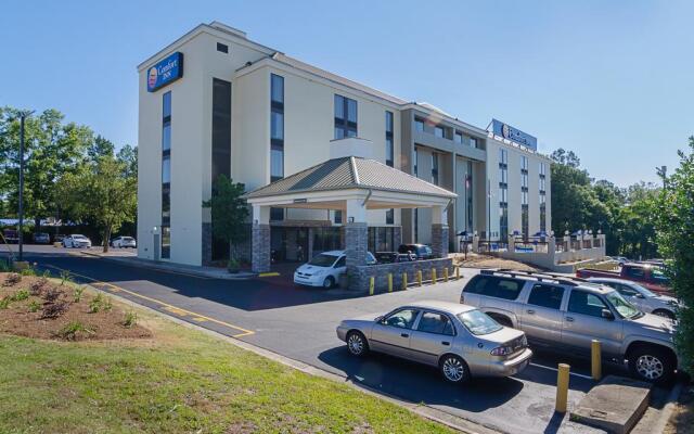 Comfort Inn & Suites Durham near Duke University