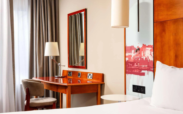 Holland House Hotel Cardiff By Sunday