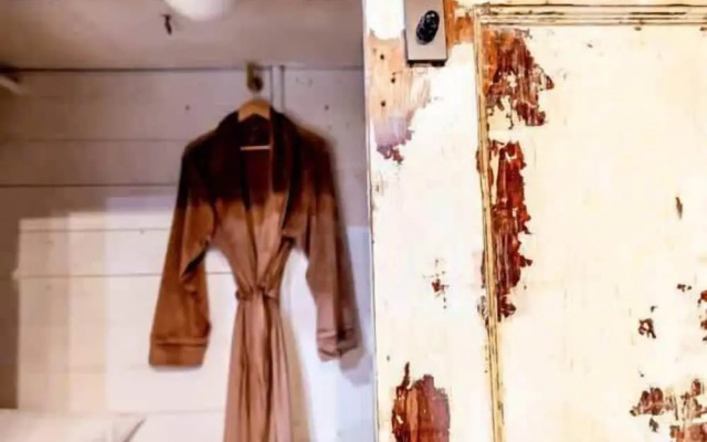 Best Location in Downtown NB Golf Cart Included!