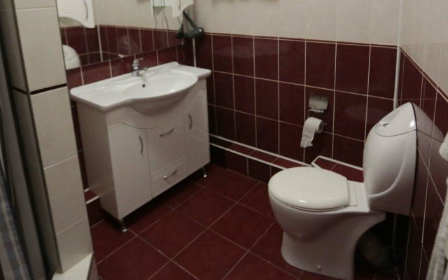 Tikhaya Zavod Inn