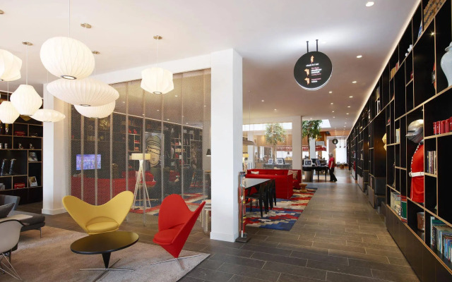 citizenM Tower of London