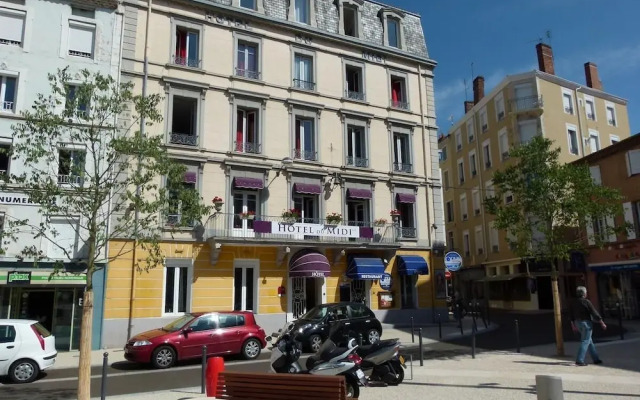 hotelImage