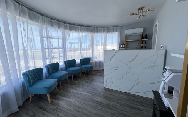 1915 Beach Club