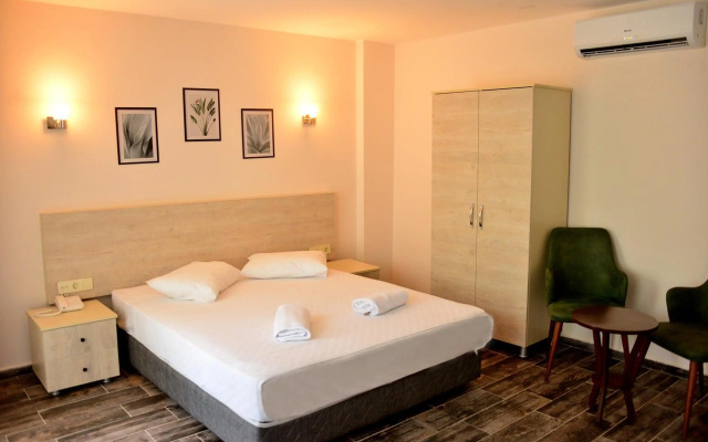 Dream Town Hotel & Restaurant