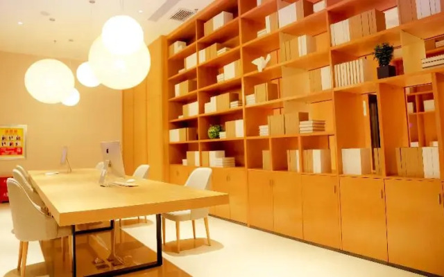 Ji Hotel (Dunhuang)