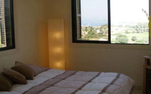 Mel & Bill's Paradise Block