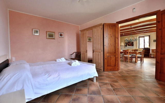 Apartment With Pool Ai Pignoi Ground F