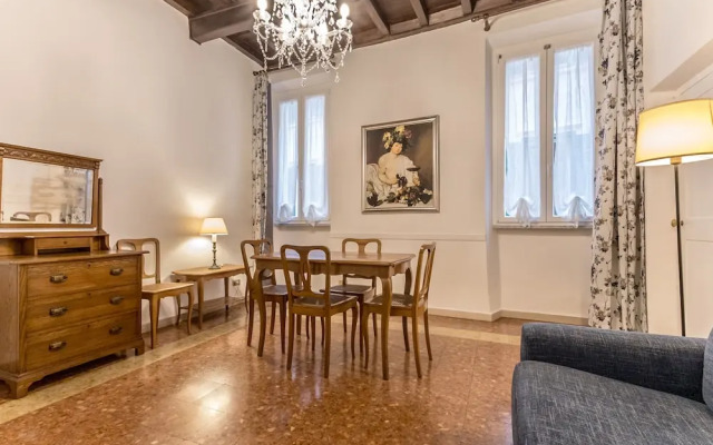 Casa Iside in Rome With 1 Bedrooms and 1 Bathrooms