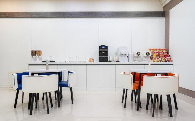 Buan Chaeseokgang Beach Hotel