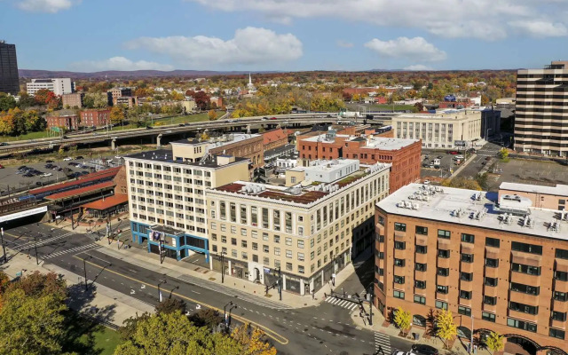 The Capitol Hotel