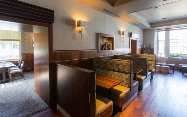Fletcher's Restaurant Bar & Rooms