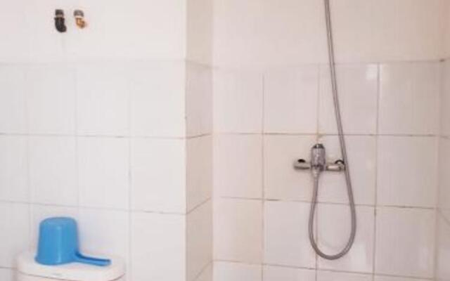 Apartment Emerald Tower By Kamara Rooms By Zuzu