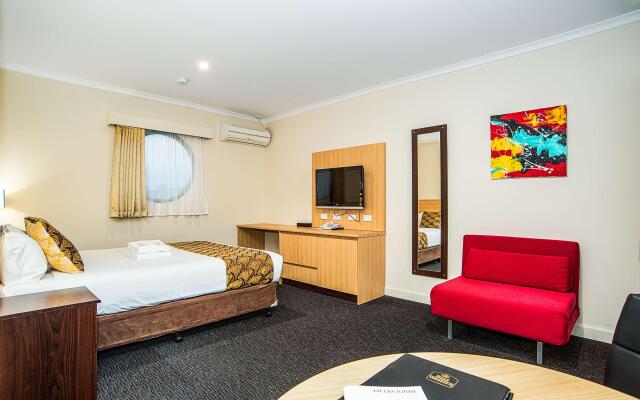 Mahoneys Motor Inn