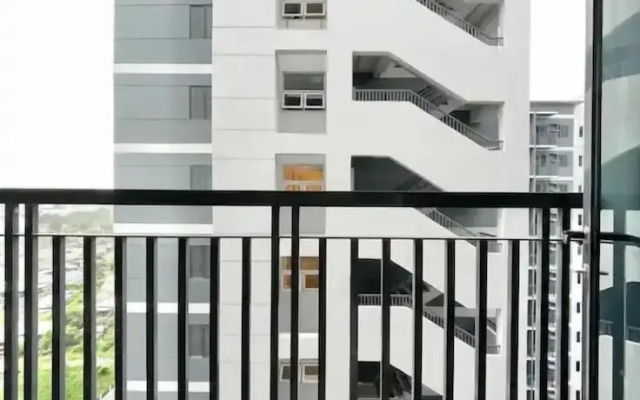 Hubomoto SM Suites