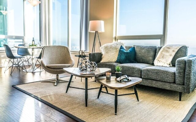Ocean View III by AvantStay | High-Rise Flat in DT w/ City & Ocean Views!