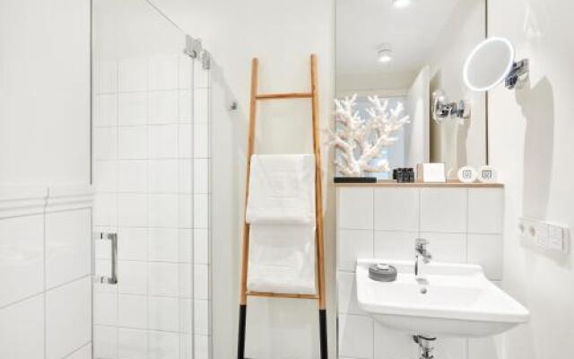 Uber Fluss Apartments