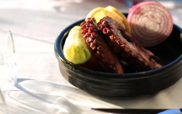 Begovina Beach Hotel