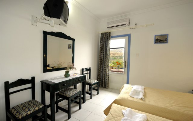 Corali Hotel